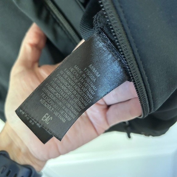 Marmot Jacket Men's Medium M3 Beto Black Softshell Windproof Lightweight Jacket - Picture 5 of 6